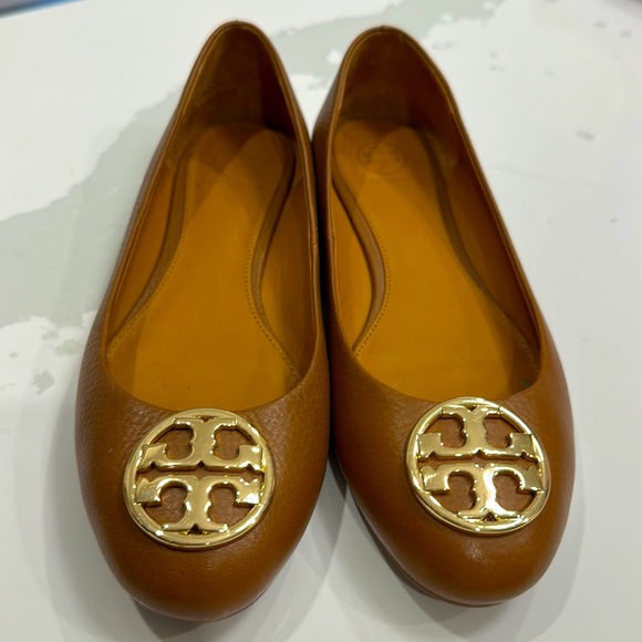 COPY - Tory Burch Flats like new - Picture 1 of 3